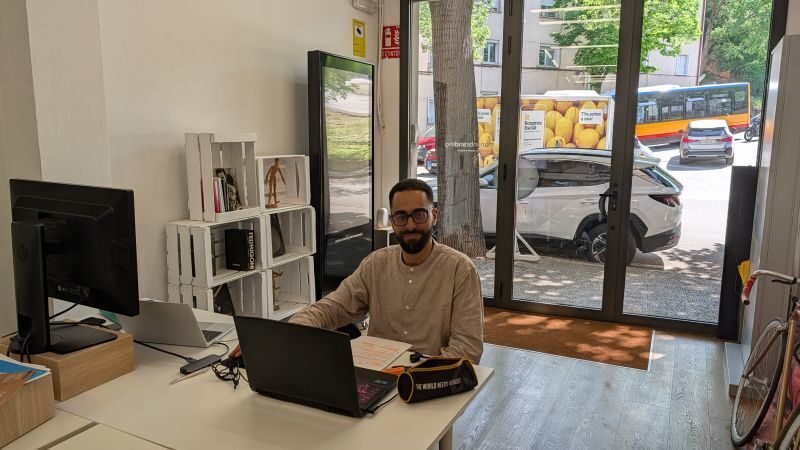 LinkedIn post van Ayman El Kandoussi Rahmouni