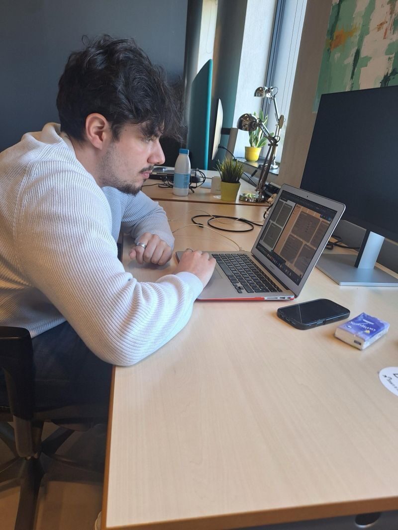 LinkedIn post van Shadi Hezeini