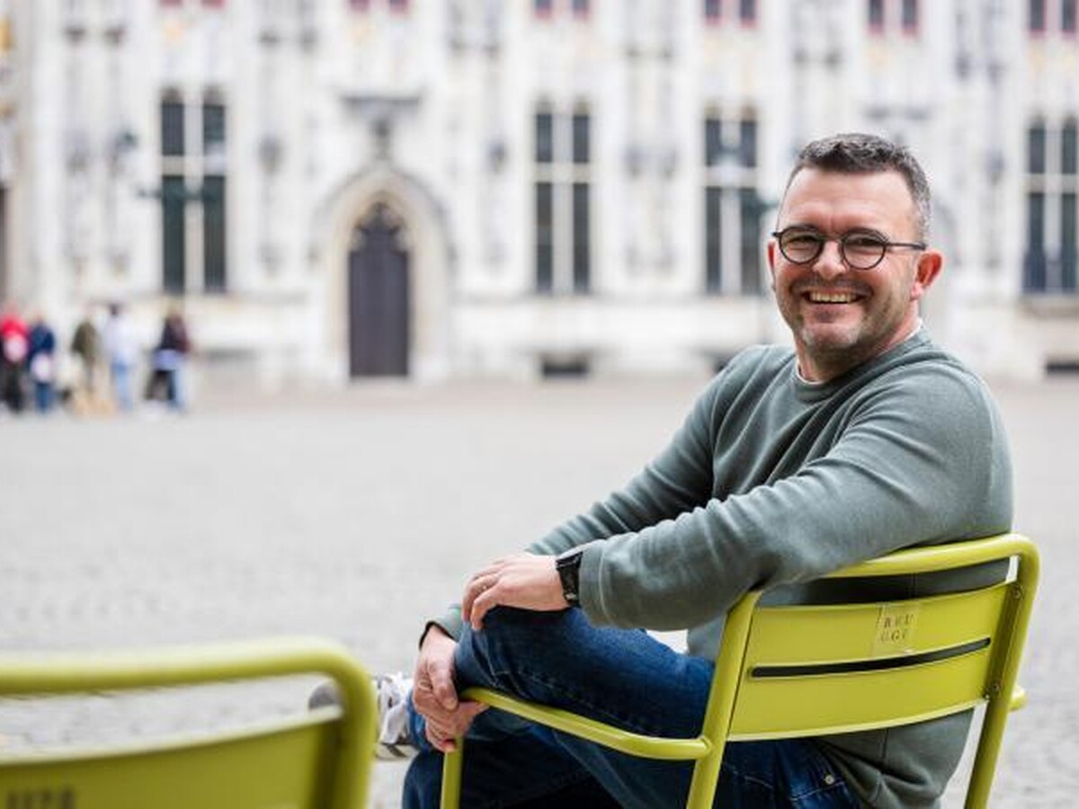 Brugse sportschepen nuanceert kritiek op stijgende zwembadprijzen