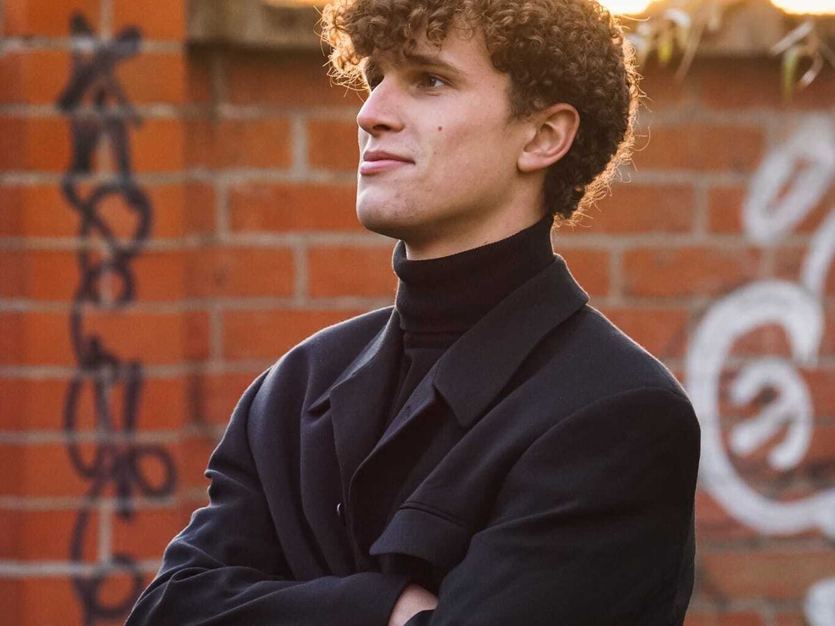 Learning to fly in the shadow of MH370