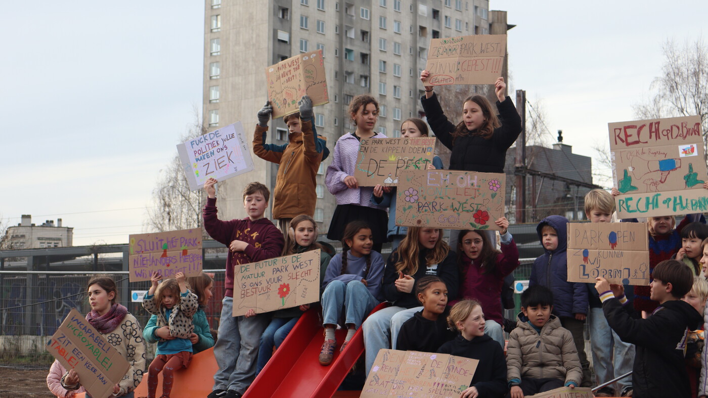 children protesting
