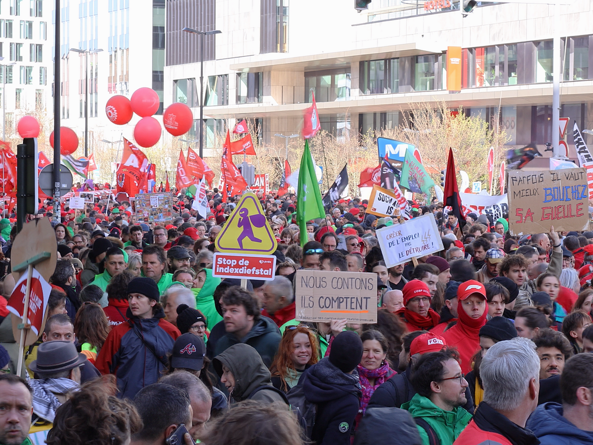 All flights cancelled at Brussels-Airport: staff and union members hit the streets to protest