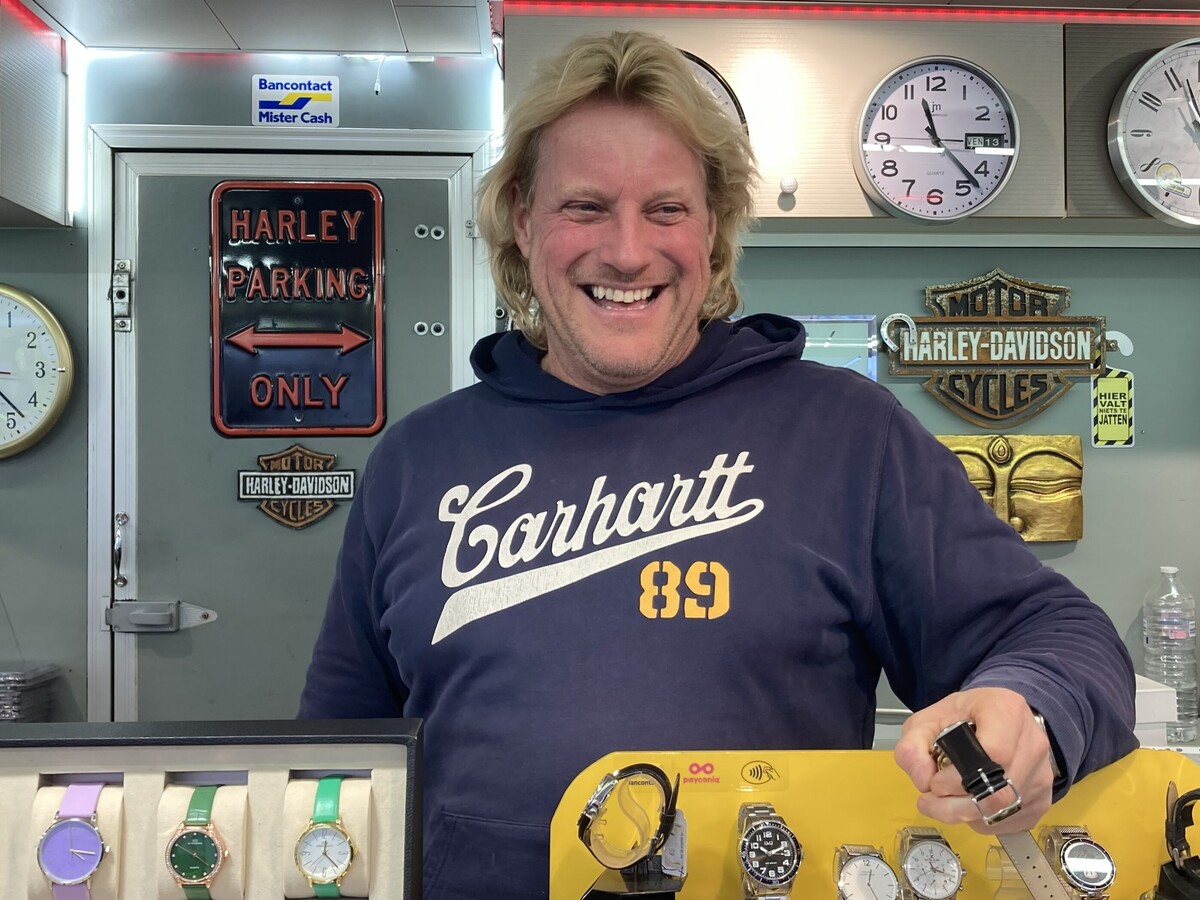 Marktkramers getuigen: “Door de inflatie komt een armer publiek naar de markt”