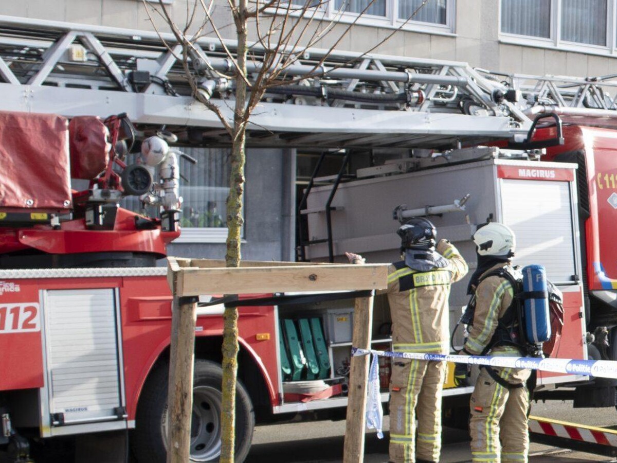 Gents appartementsgebouw geëvacueerd na rookmelding