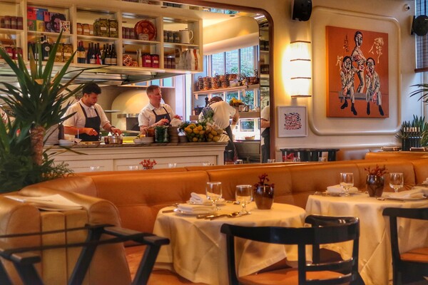 Aan tafel bij Cobra House in Antwerpen: uitbundig interieur, verfijnde smaken